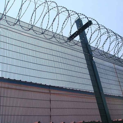 Maak 358 Mesh Anti Climb Prison Fence-Ondergedompeld Heet waterdicht Gegalvaniseerd