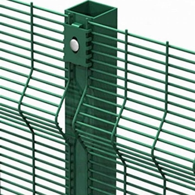 V-vormige 3D Draad Mesh Fence 1m 1.2m 1.5m Gelaste Draad Mesh Panel